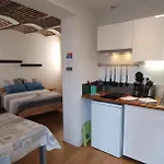 Au Petivall