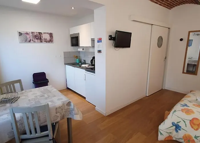 Hébergement de vacances Au Petivall *